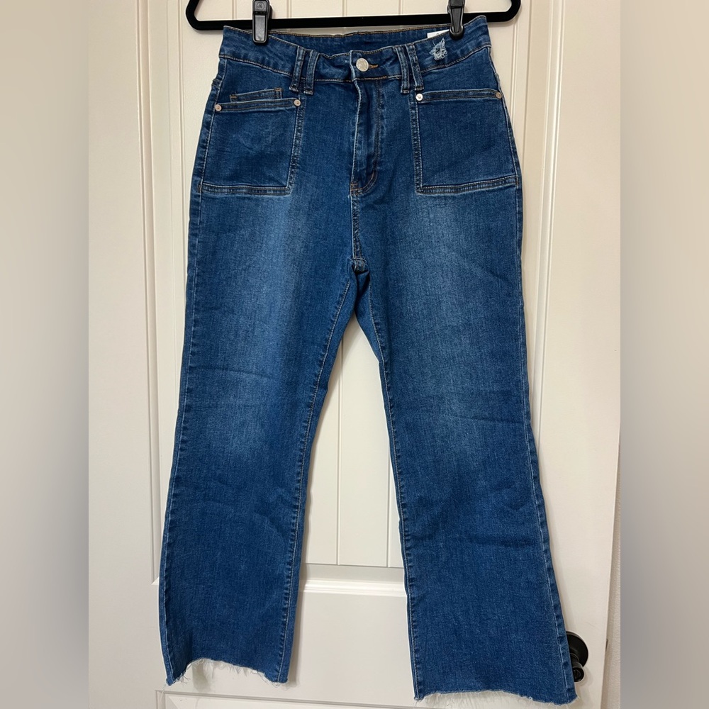 Kunmi high rise, wide leg cropped raw edge hem, distressed jeans, size 8